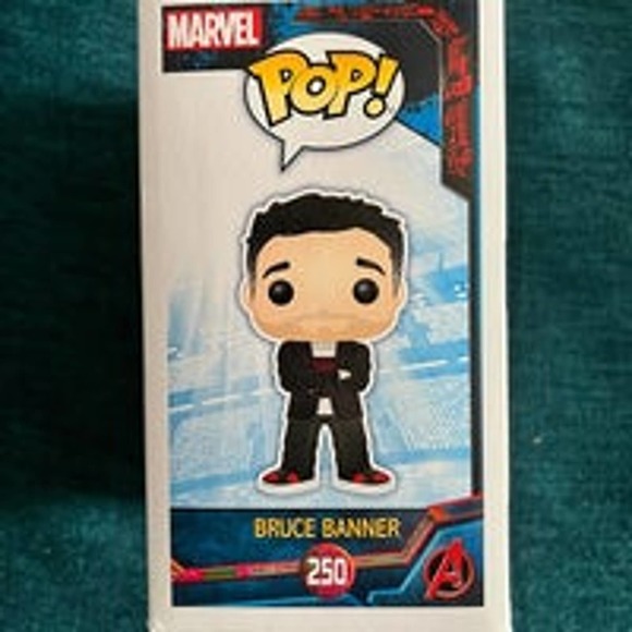 Bruce Banner Thor Ragnarok Toys R Us Exclusive Funko Pop - Picture 3 of 5